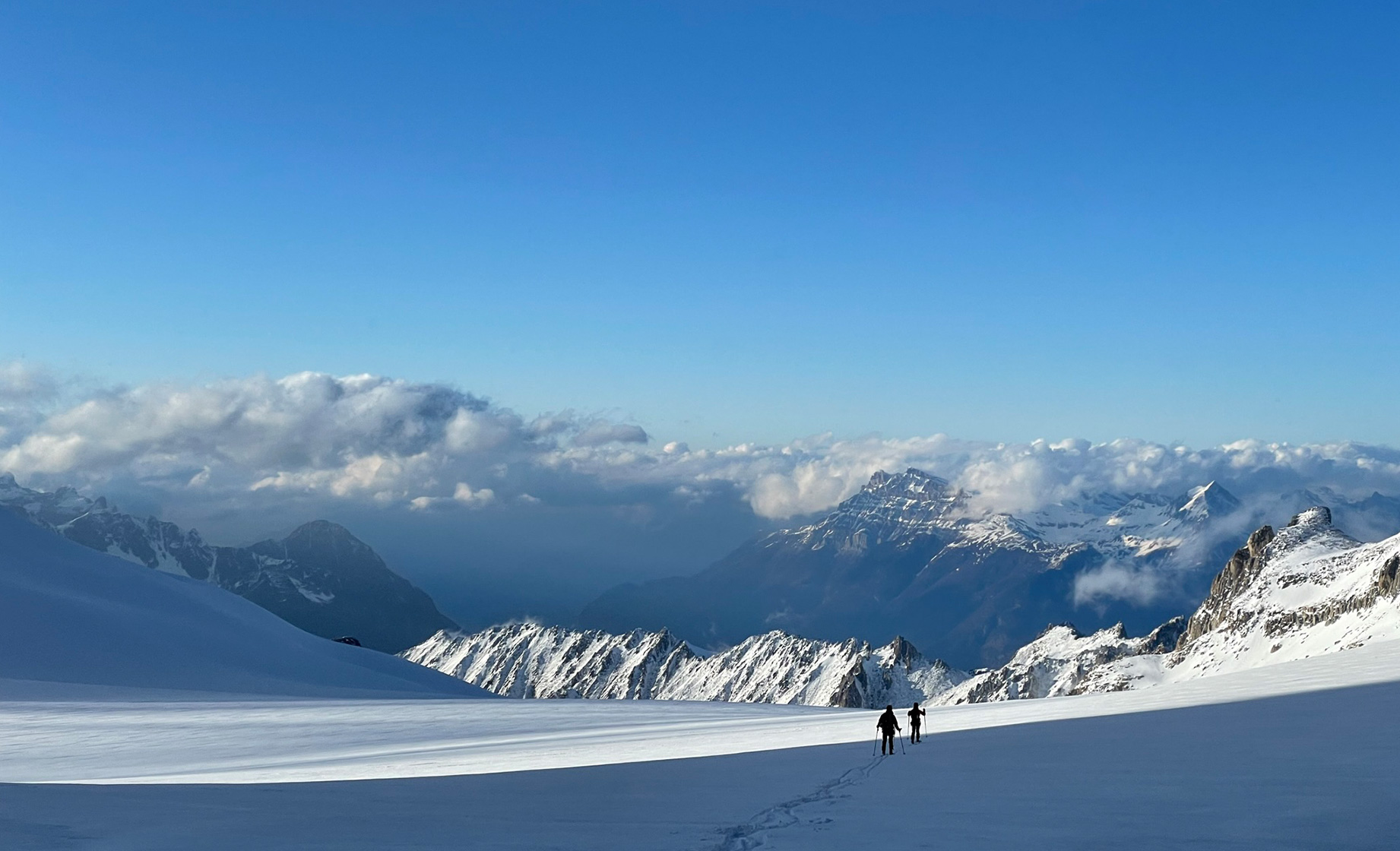 Girls Haute Route Skitour Powered By Karpos Bergzeit Magazin