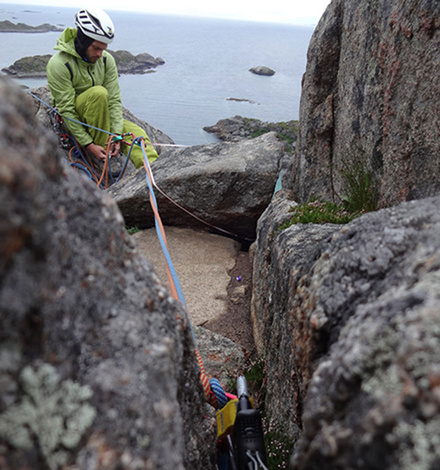 Standplatzbau sollte man mit mobilen Sicherungsmitteln beherrschen. Wir haben uns einfach ein bisschen mehr Zeit genommen und uns ganz schnell wieder daran gewöhnt.