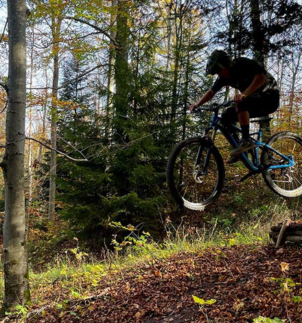 Auf den Trails gibt es immer mal wieder spannende Abschnitte...