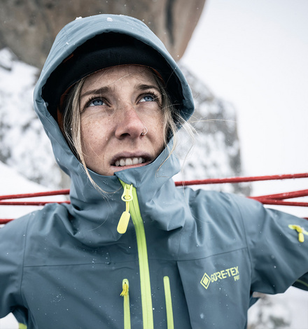 Ausr&uuml;stung, auf die Du Dich verlassen kannst: Gore verwendet f&uuml;r Gore-Tex Pro-Laminate nur Oberstoffe aus wiederstandsf&auml;higem Nylon.