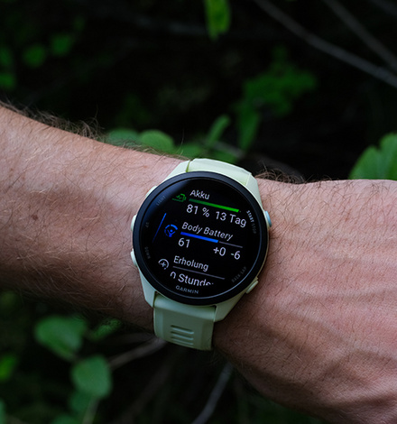 Wer Trainings- und Gesundheitsdaten liebt, kommt vor allem mit der Forerunner 70 auf seine Kosten.