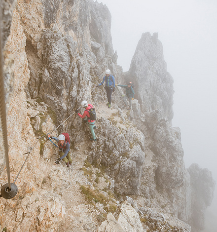 Hinauf zum Wilden Kaiser über den Klettersteig.