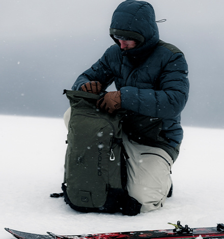 Maximale Isolation mit Daune und Wolle - die Downwool 270 Jacke ist die wärmste Isolationsjacke von Ortovox. 