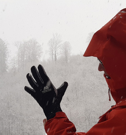 Daumen hoch für die Super Alpine Handschuhe von Mountain Equipment.