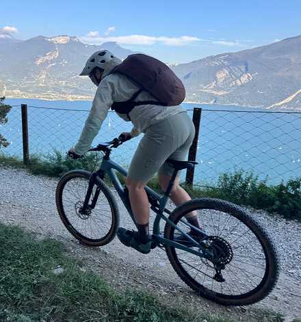 Angenehm lockerer Schnitt