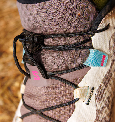 Der Schuh bietet ein einfacheres Handling und einen gleichm&auml;&szlig;igeren Sitz durch verbesserte Druckverteilung.