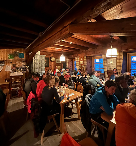 Hütten sollte man frühzeitig reservieren …