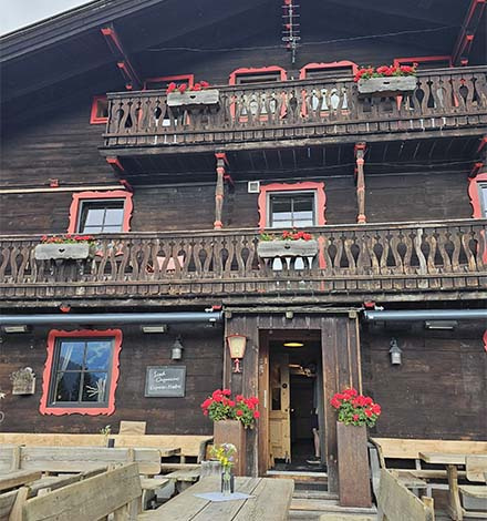 Spielberghaus, Saarlbach