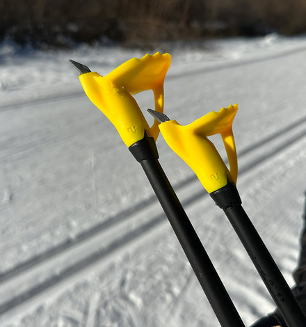 Nordic Thermo Fit: enganliegende Passform f&uuml;r pr&auml;zises Stockgef&uuml;hl und maximale Kontrolle.