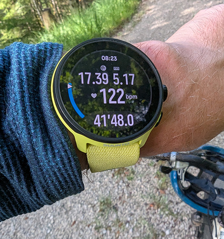 Trainingsmodus-Auswahl auf der Suunto Run – individuell anpassbar je nach Sportart.