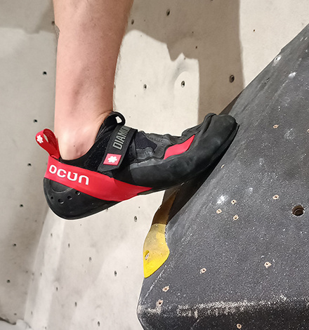 Robuste Sohle mit ausreichend Grip: Der Diamond S setzt auf eine griffige, fast klebrige Sohle, die vor allem in schwierigen Überhängen aber auch auf großflächigen Reibungsflächen für Vertrauen sorgt.