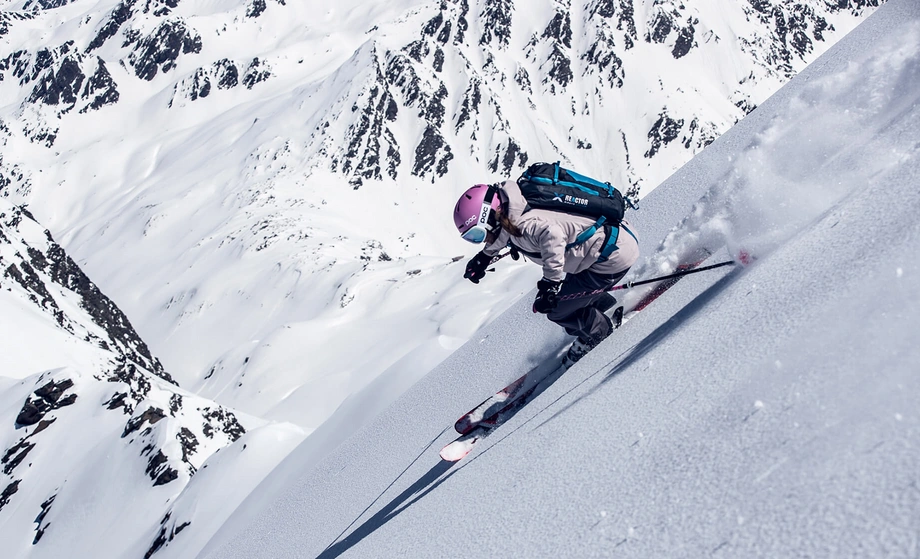 Packliste Skiurlaub: Das brauchst Du zum Skifahren