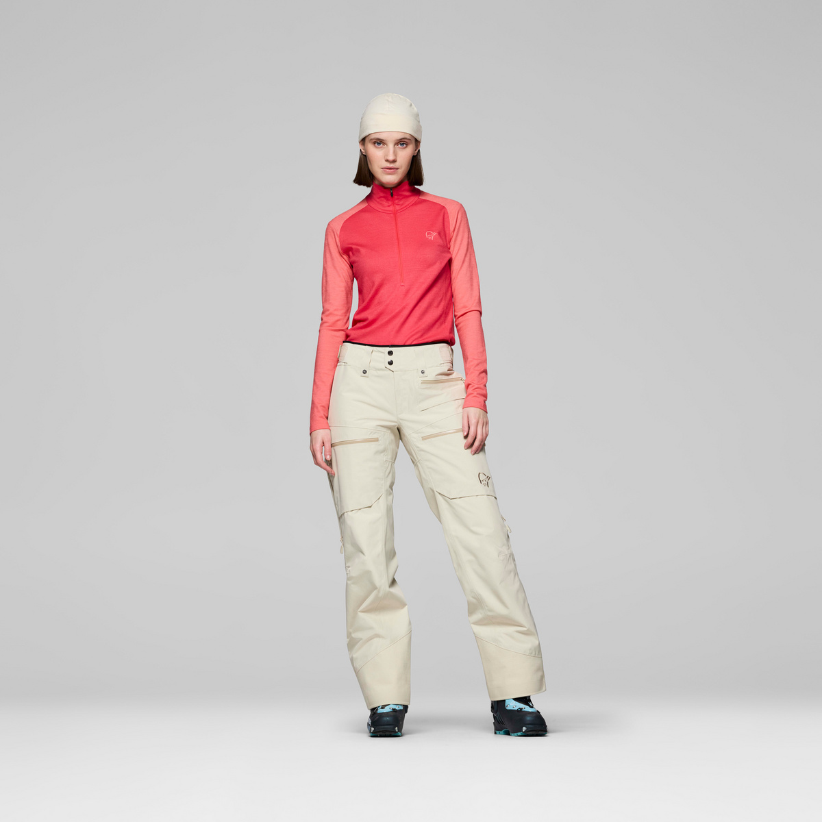Image of Norrona Damen Lofoten GTX Insulated Hose