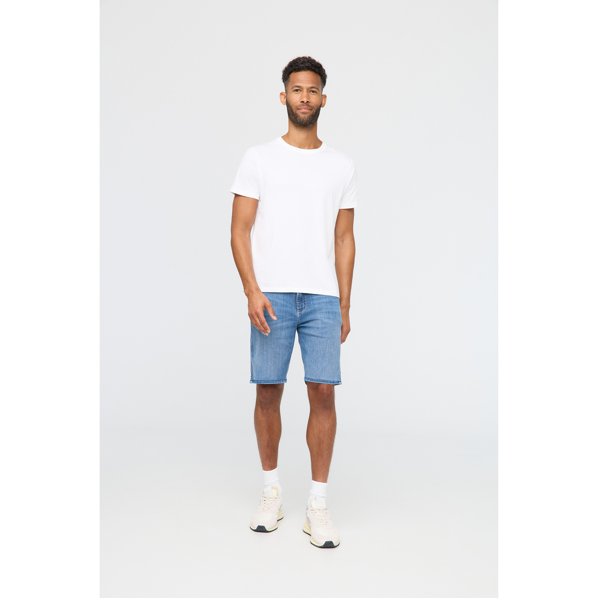 Duer Homme Short Performance Denim (taille M, Bleu)