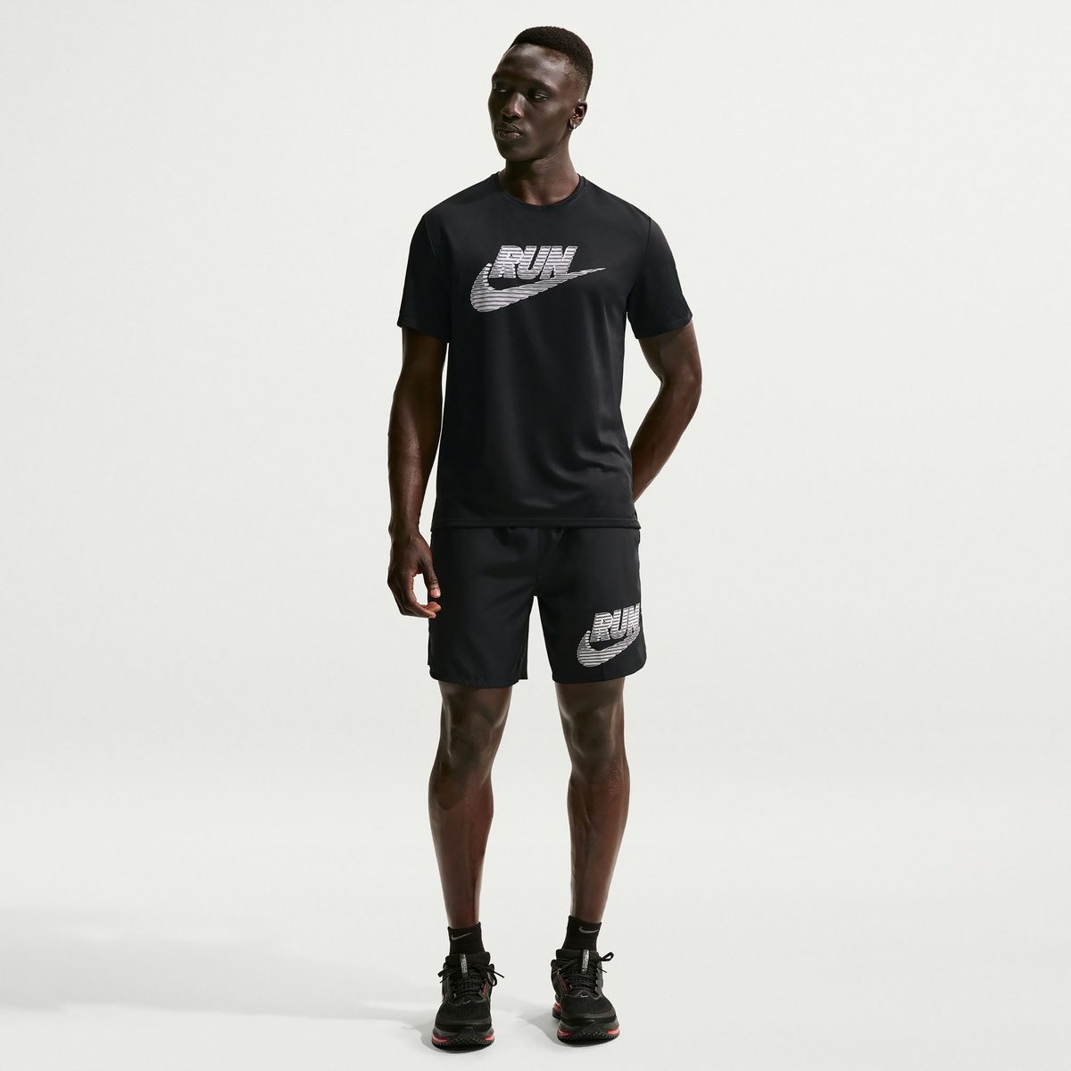 Image of Nike Uomo Maglietta Miler Run Energy