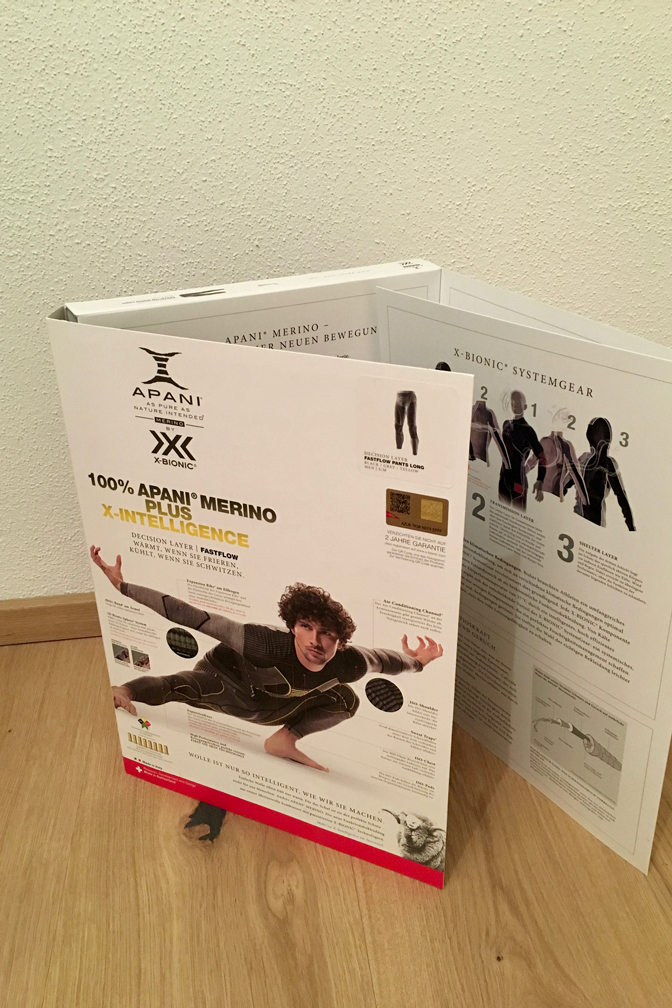 Die Verpackung von X-Bionic ist außergewöhnlich – hier findet man Informationen satt.