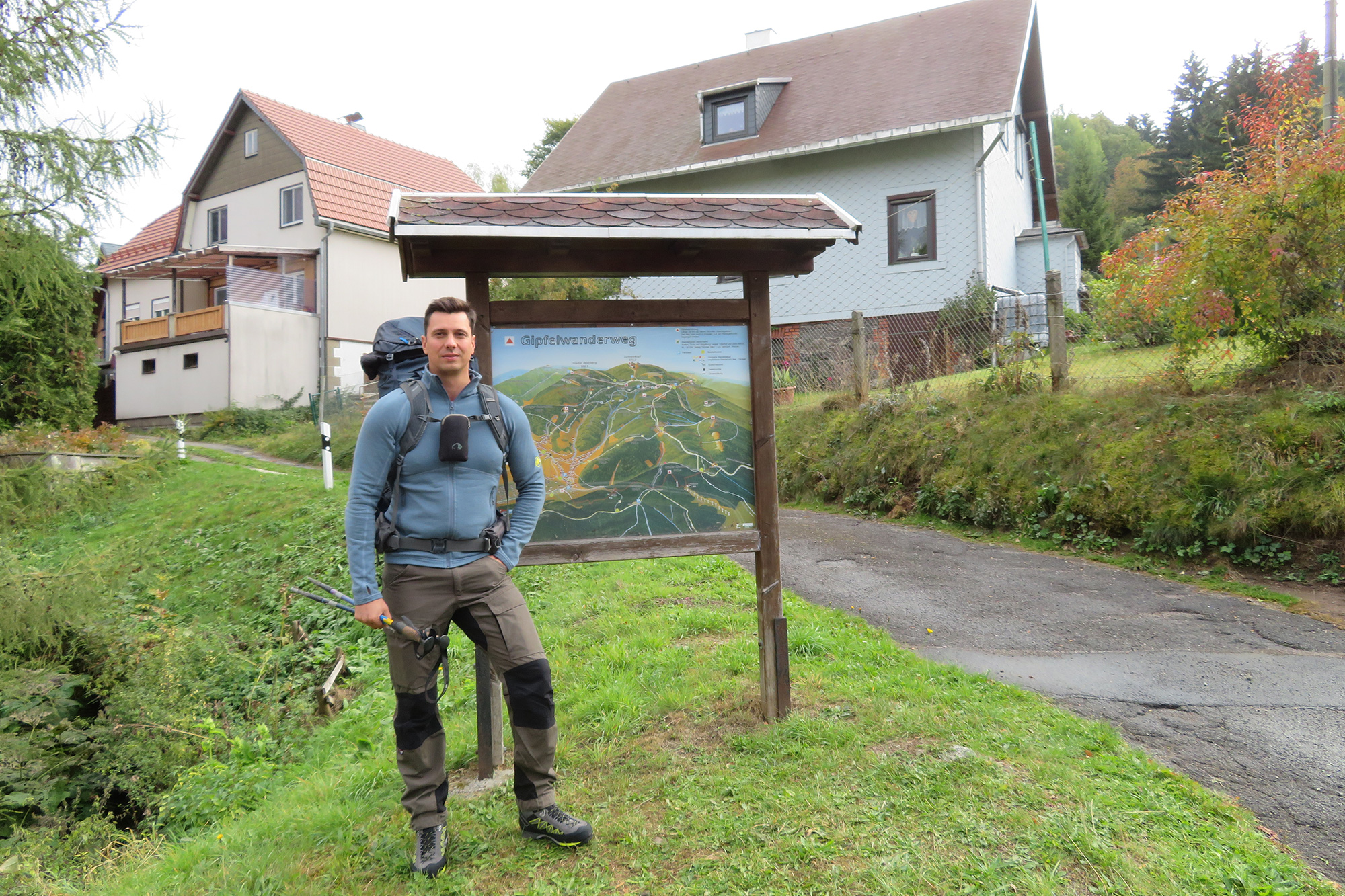 Ab zur ersten Wanderung mit dem Marmolada Trek OD! Der Schuh sollte viel Gewicht tragen können.