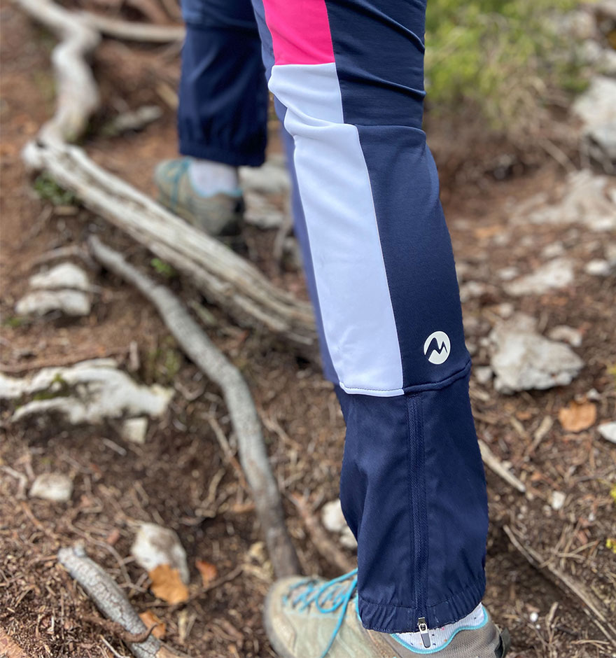 Am unteren Hosenbein garantiert ein Kantenschutz die Langlebigkeit der Hose.