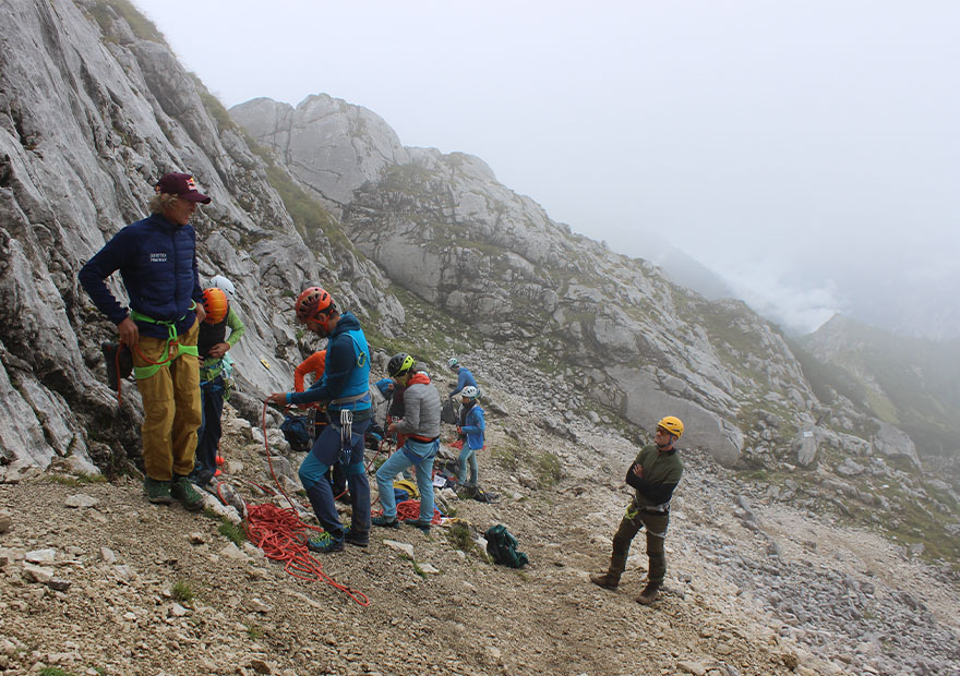 Von Stefan Glowacz beim Klettern gesichert werden? Das war beim Stammkundenevent Programm!
